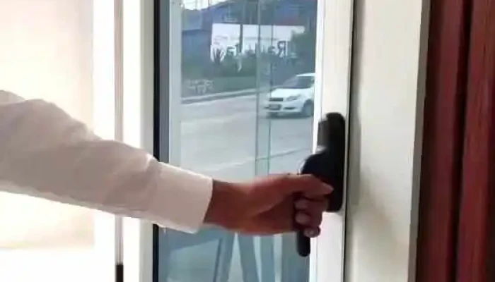 Mega Aberturas Sucursal Av Pellegrini Videos - Rosario