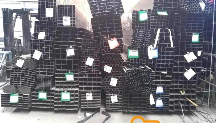Mercado Metalurgico Del Propietario - San Martín