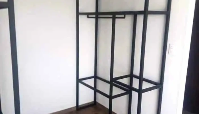 Metalurgica Alma Del Propietario - Maipú