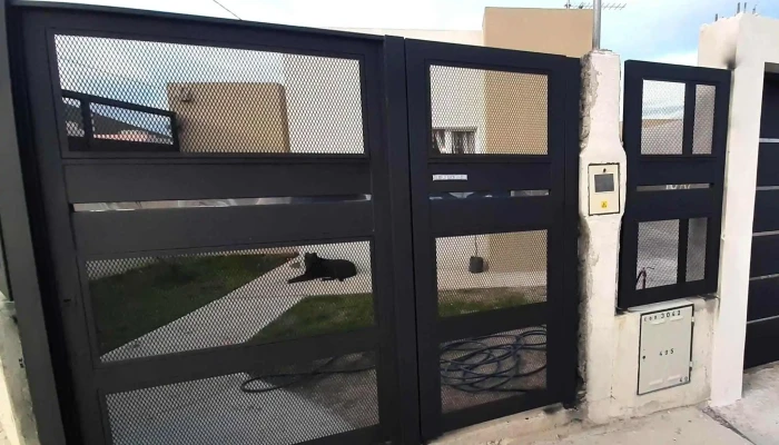 Metalurgica Mgk - U9000 Comodoro Rivadavia