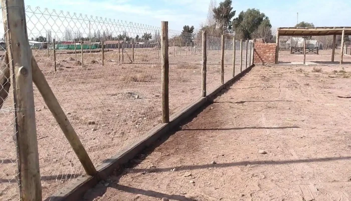 Mh Cierres perimetrales. Construcciones.Tejido romboidal - Maipú