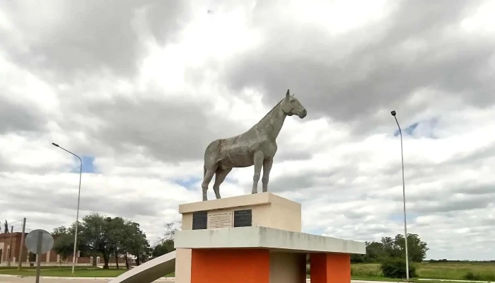 Monumento De La Tordilla -  Comentarios - La Tordilla