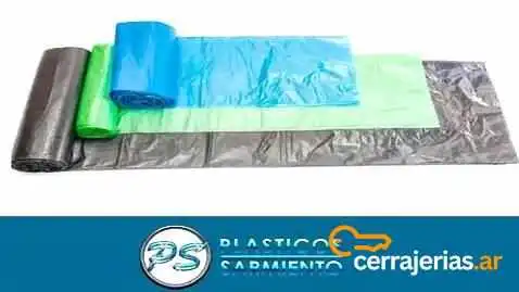 Plásticos Sarmiento - Fábrica y Distribución de Bolsas de Polietileno - Las Heras
