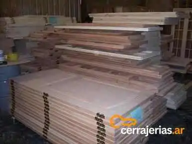 Puertas Macizas Sa Maquina - Guaymallén