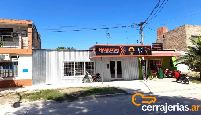 Punto Cero Ferreteria -  Abierto Ahora - Sáenz Peña