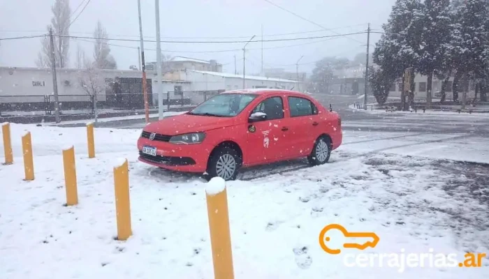 Remisses Plaza -  Automovil - Plaza Huincul