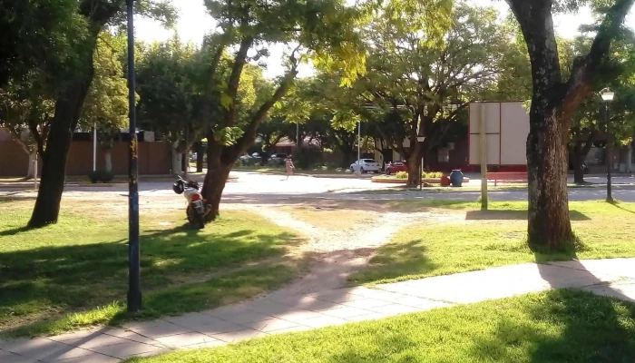 Terminal De Omnibus Las Parejas -  Cerca De Mi - Las Parejas