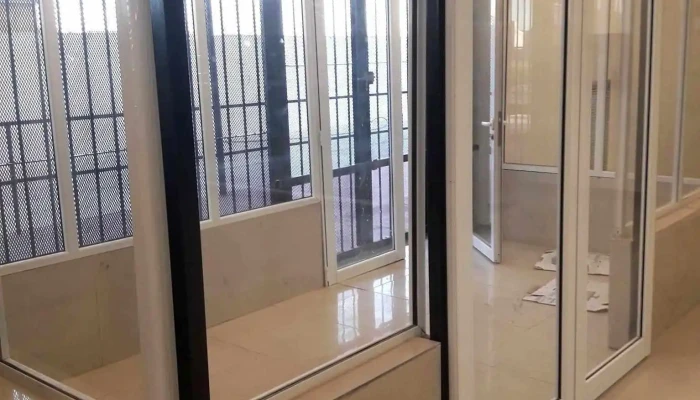 Vidrieria Y Aberturas De Aluminio Zona Norte - U9006 Comodoro Rivadavia